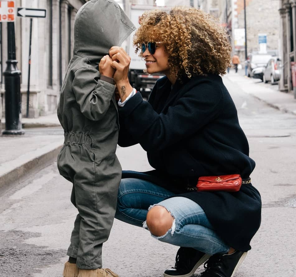 style embrace the mom