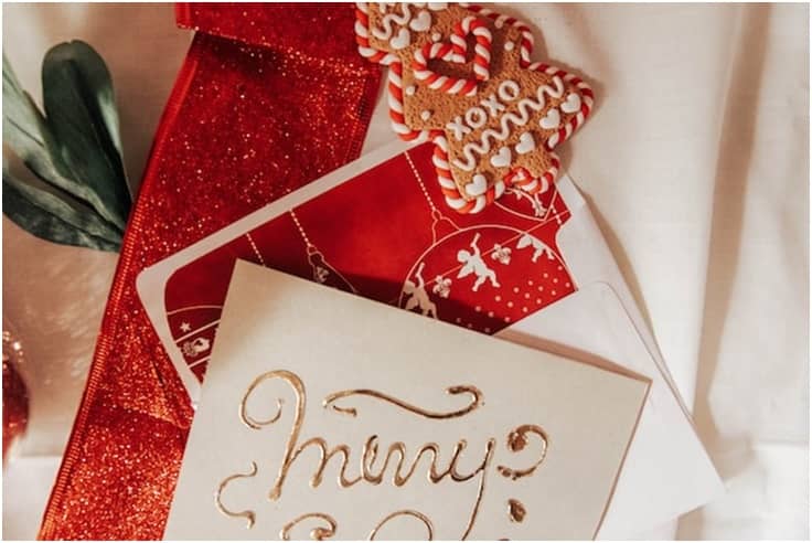How Holiday Photo Cards Can Give Your Marketing a Boost