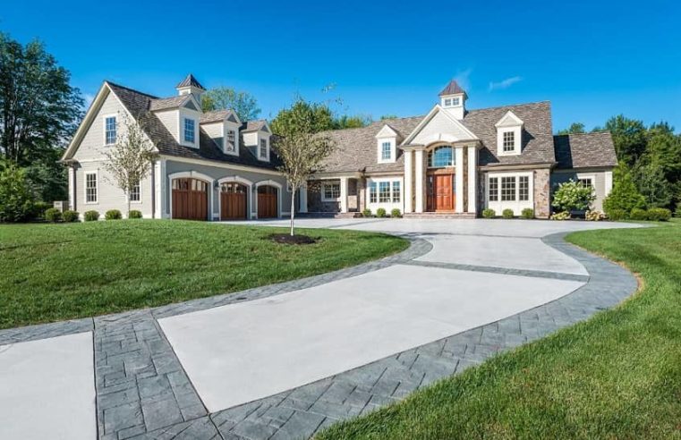 Concrete Driveway: The Ultimate Guide for Homeowners